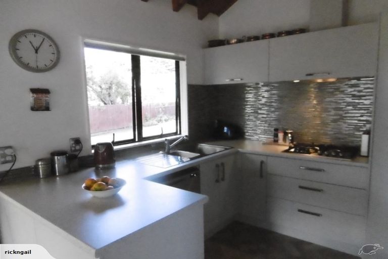 Photo of property in 5a Lee Street, Whitianga, 3510