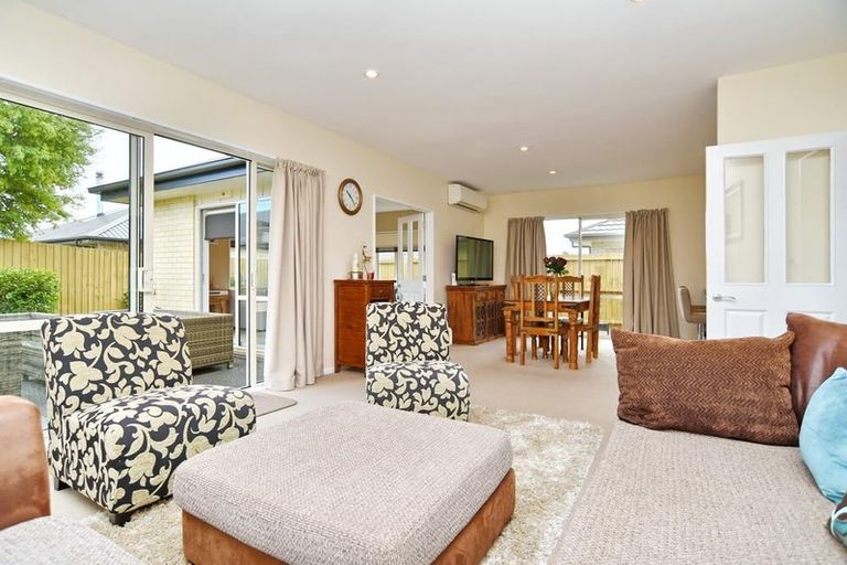 Photo of property in 184 Northbrook Road, Rangiora, 7400