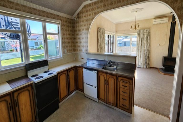 Photo of property in 67 Broadway, Stratford, 4332