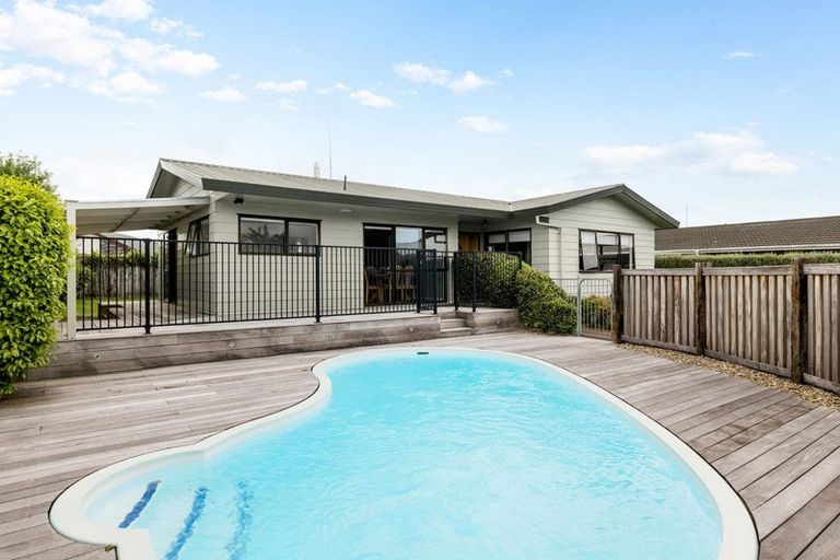 Photo of property in 67 Taylor Street, Cambridge, 3434