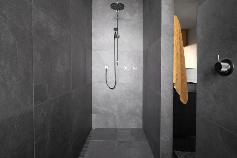 Photo of property in 61 Karepa Street, Brooklyn, Wellington, 6021