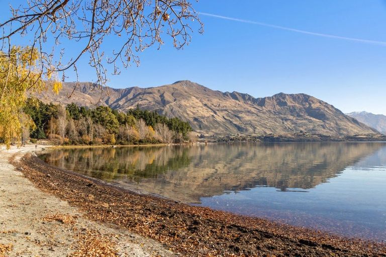 Photo of property in 35a Aubrey Road, Wanaka, 9305