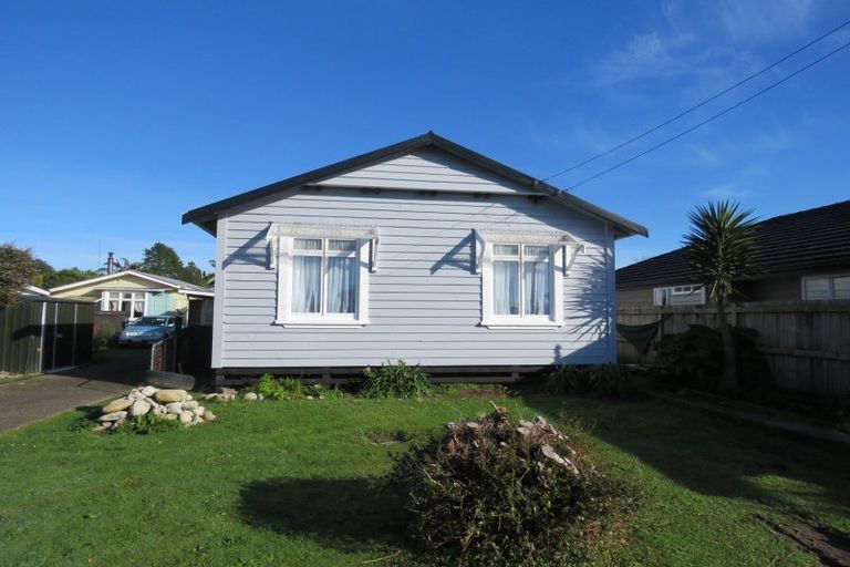 Photo of property in 78a Romilly Street, Westport, 7825