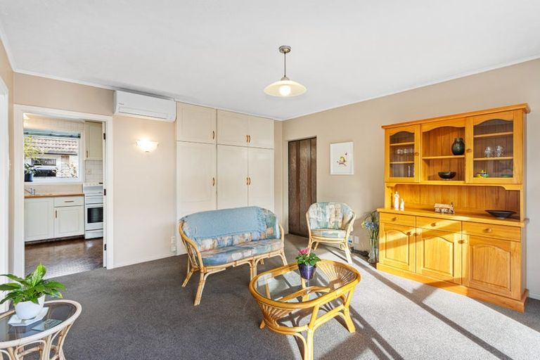 Photo of property in 25 Grimseys Road, Redwood, Christchurch, 8051