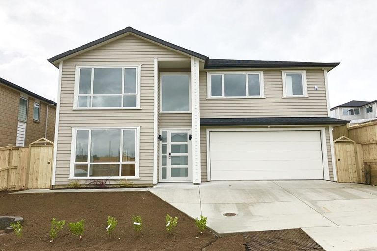 Photo of property in 38 Hangahai Road, Flat Bush, Auckland, 2019