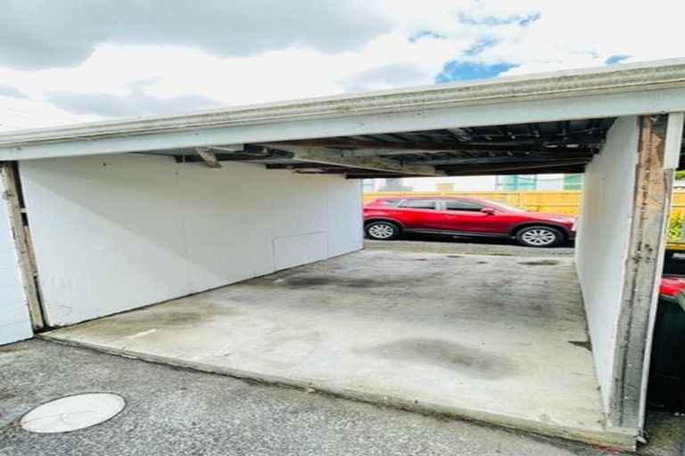 Photo of property in 3/45 Kenderdine Road, Papatoetoe, Auckland, 2025