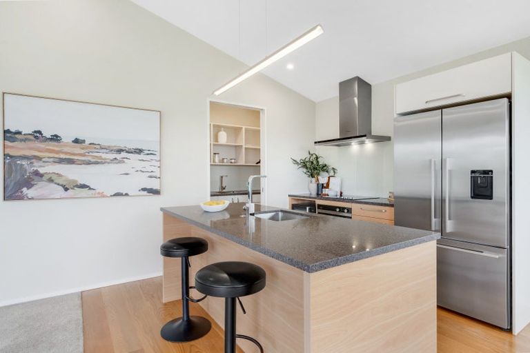Photo of property in 32c Devon Road, Bucklands Beach, Auckland, 2012