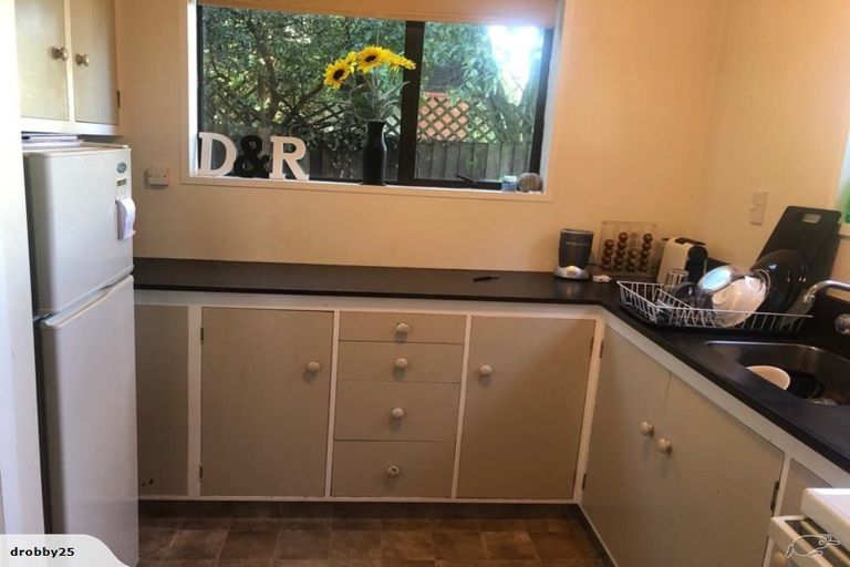 Photo of property in 2c Coles Place, St Albans, Christchurch, 8014