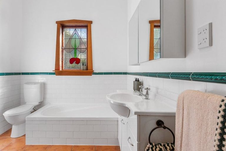 Photo of property in 32 Havelock Street, Mornington, Wellington, 6021