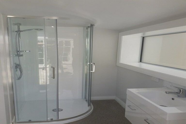 Photo of property in 126 Wallace Street, Mount Cook, Wellington, 6021