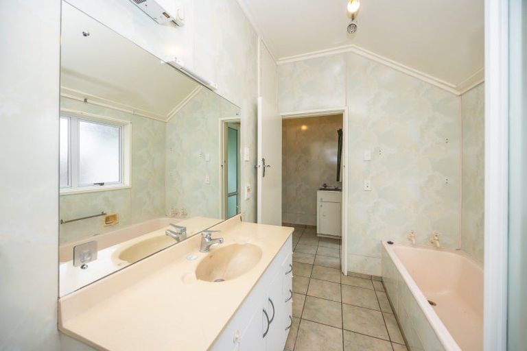 Photo of property in 2 Golf Road, Te Awamutu, 3800