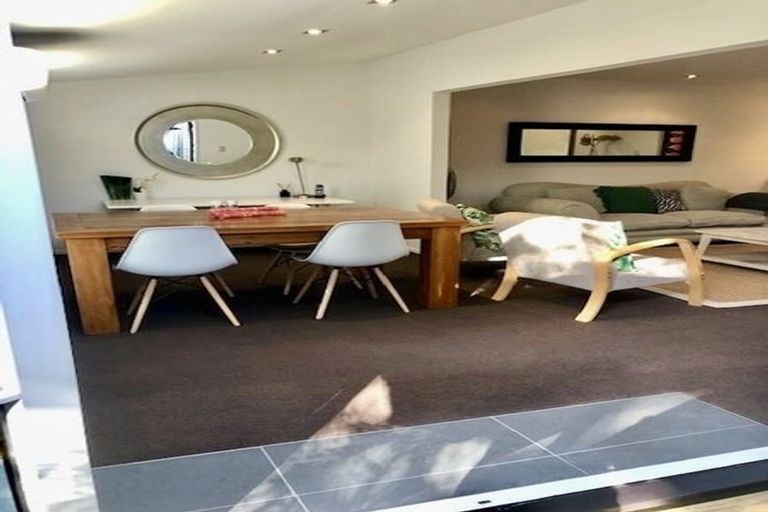 Photo of property in 1/17 Church Street, Devonport, Auckland, 0624
