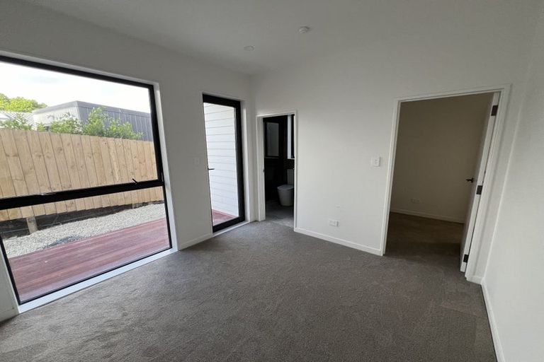 Photo of property in 35 Meadway, Sunnyhills, Auckland, 2010