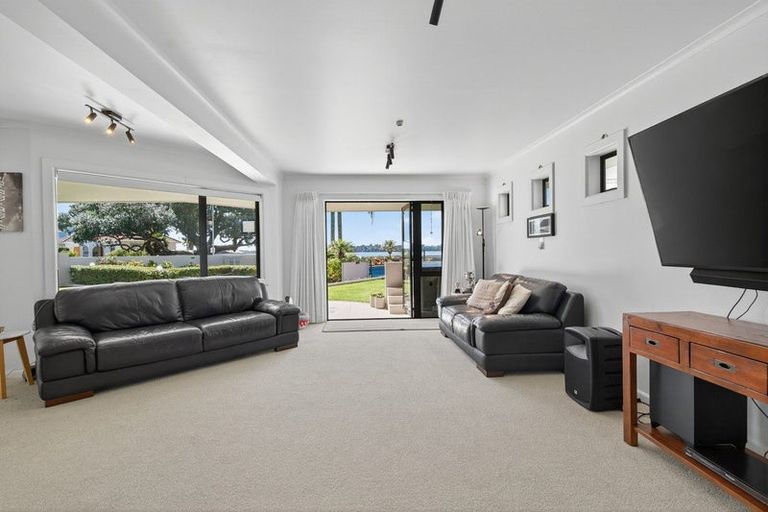 Photo of property in 2/2 Sixth Avenue, Tauranga, 3110
