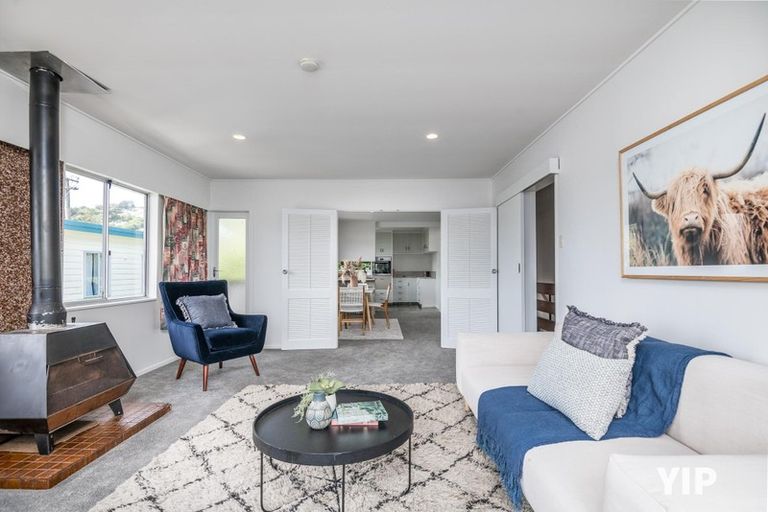 Photo of property in 39 Hindmarsh Street, Johnsonville, Wellington, 6037