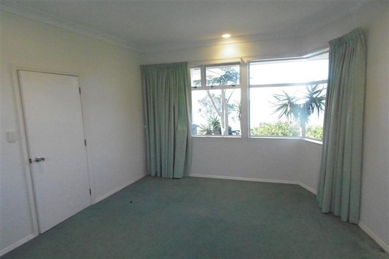 Photo of property in 16b Motukari Place, Onaero, Waitara, 4383