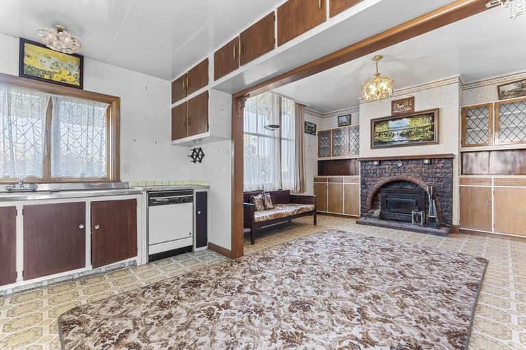 Photo of property in 265f Tukapa Street, Hurdon, New Plymouth, 4310