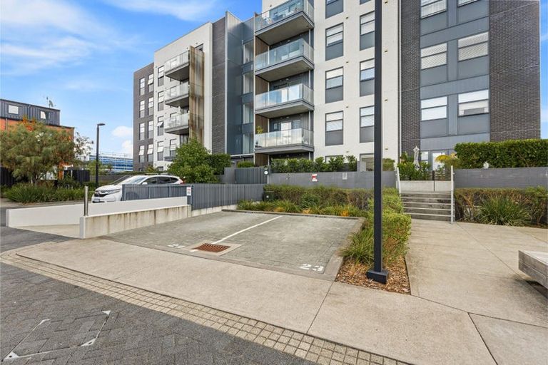 Photo of property in 3/2g Onekiritea Road, Hobsonville, Auckland, 0616