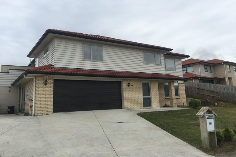Photo of property in 19 Kokako Rise, Papakura, 2110