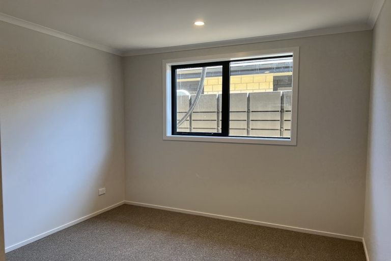 Photo of property in 17 Waruhia Crescent, Rototuna North, 3281