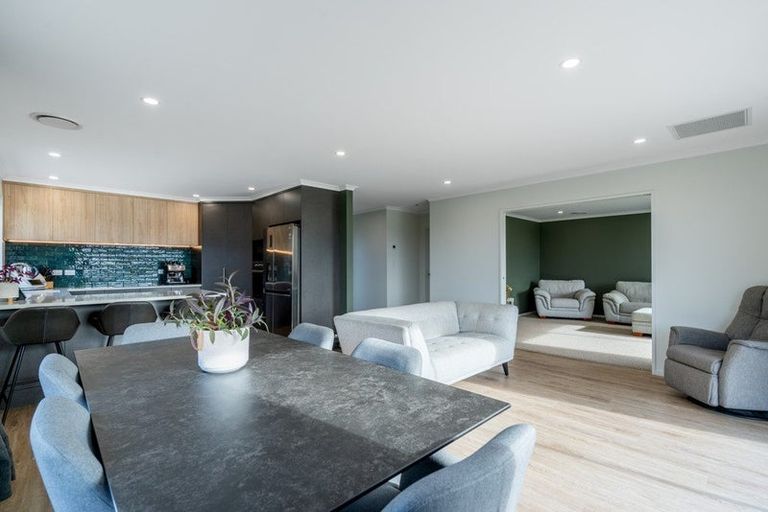 Photo of property in 28 Lindsay Way, Grasmere, Invercargill, 9810