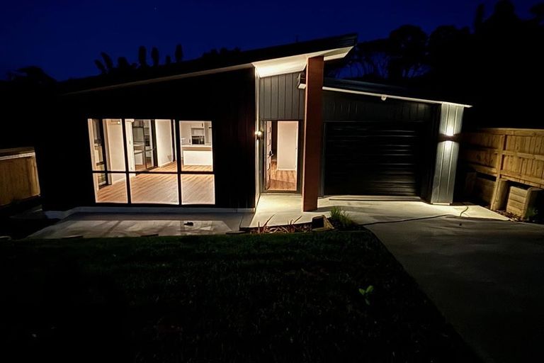 Photo of property in 55 Anne Burton Drive, Warkworth, 0910