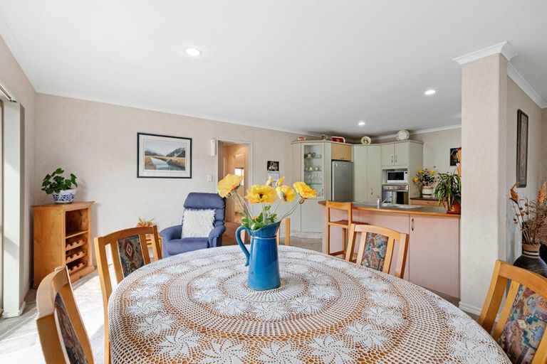 Photo of property in 72a Beachwater Drive, Papamoa Beach, Papamoa, 3118