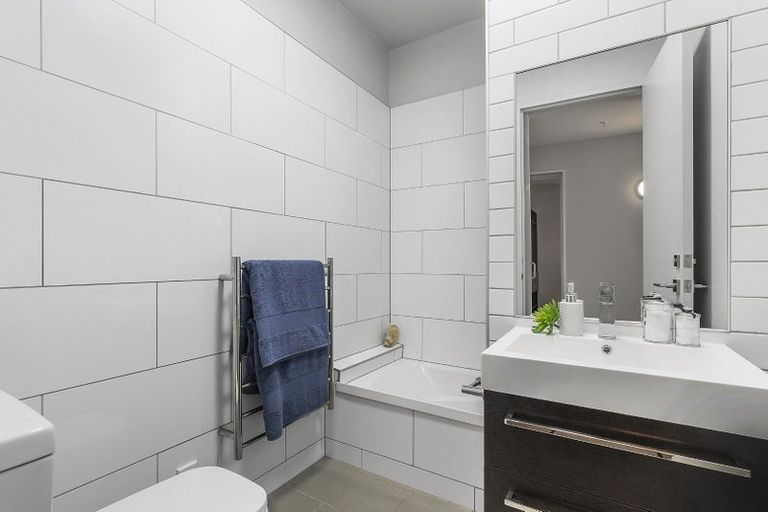 Photo of property in Detroit Apartments, 310/181u Tasman Street, Mount Cook, Wellington, 6021