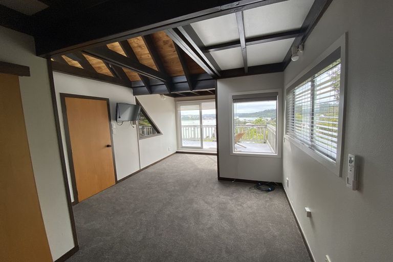 Photo of property in 36 Oruamo Place, Beach Haven, Auckland, 0626