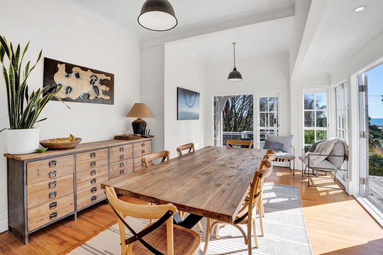 Photo of property in 5 Rogan Street, New Plymouth, 4310