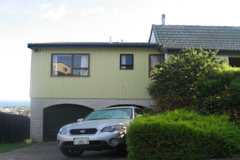 Photo of property in 17 Mercury Way, Whitby, Porirua, 5024