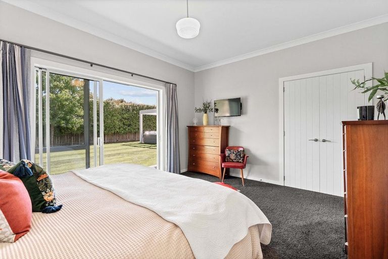 Photo of property in 81c Reading Street, Greytown, 5712
