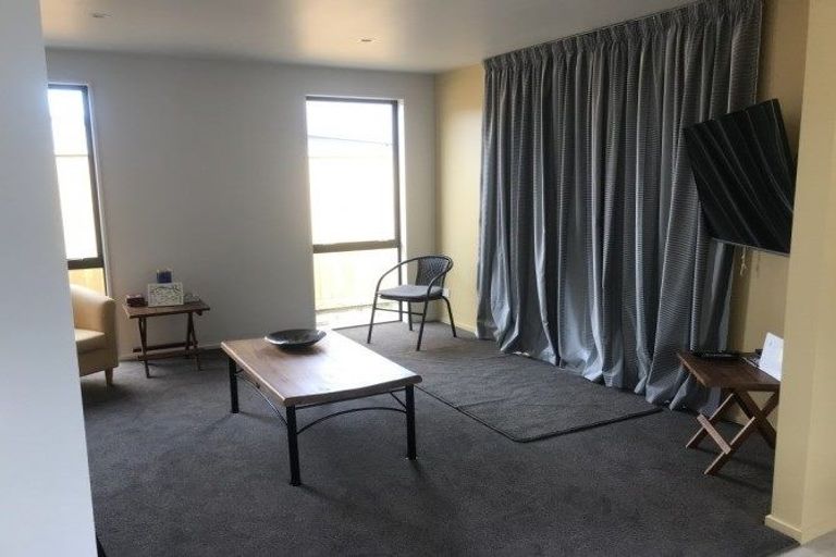 Photo of property in 7 Merivale Avenue, Wanaka, 9305