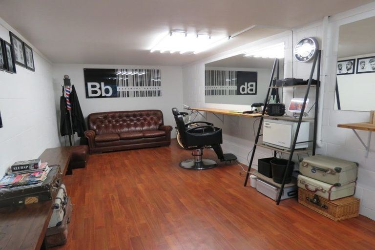 Photo of property in 2/28 Mona Vale Avenue, Riccarton, Christchurch, 8011