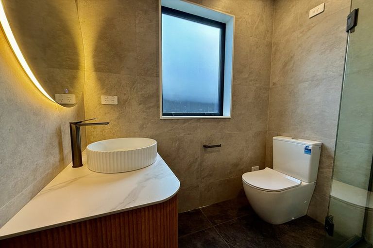 Photo of property in 77c Schoolside Road, Kumeu, 0810
