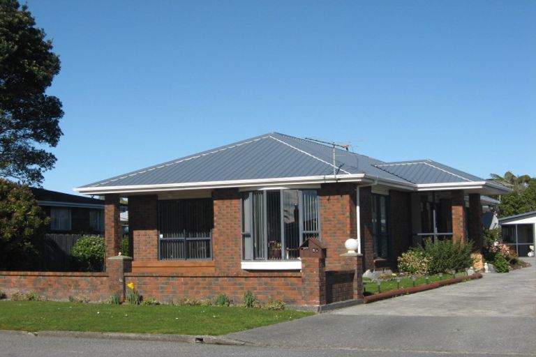 Photo of property in 2 Jamieson Road, Karoro, Greymouth, 7805