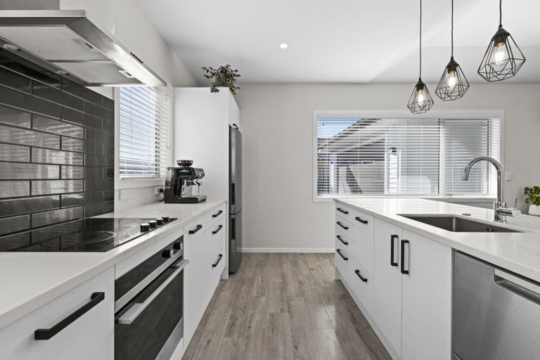 Photo of property in 5 Mckay Close, Frimley, Hastings, 4120