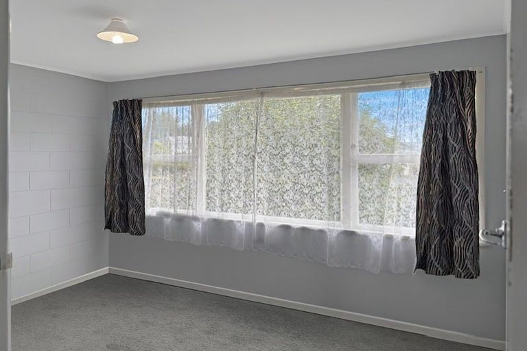 Photo of property in 24 Baird Road, Tokoroa, 3420
