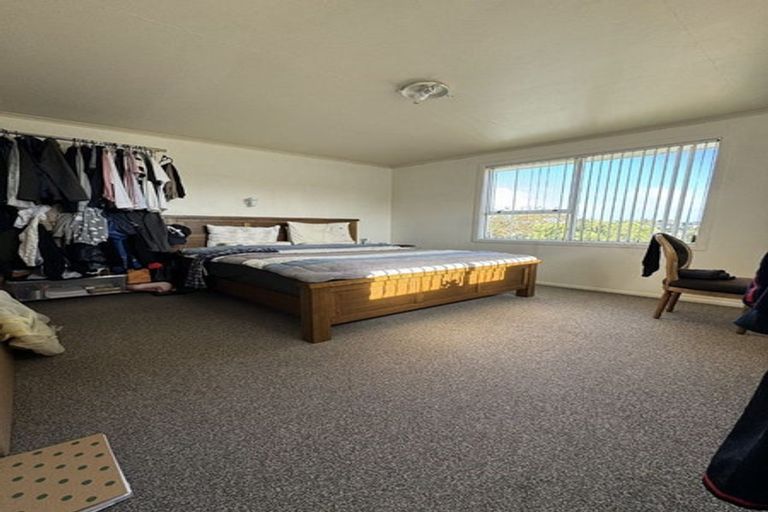 Photo of property in 172 Forrest Hill Road, Forrest Hill, Auckland, 0620