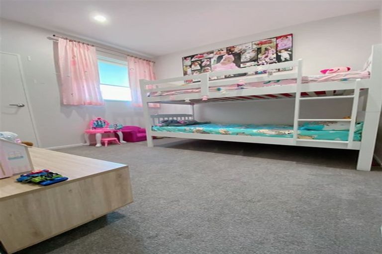 Photo of property in 14 Parton Road, Pukekohe, 2120