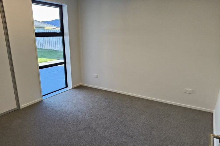 Photo of property in 8 Curtis Street, Woodend, 7610