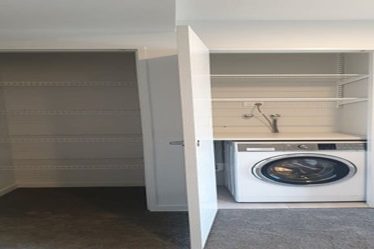 Photo of property in Pinnacle Apartments, W905/160 Victoria Street, Te Aro, Wellington, 6011