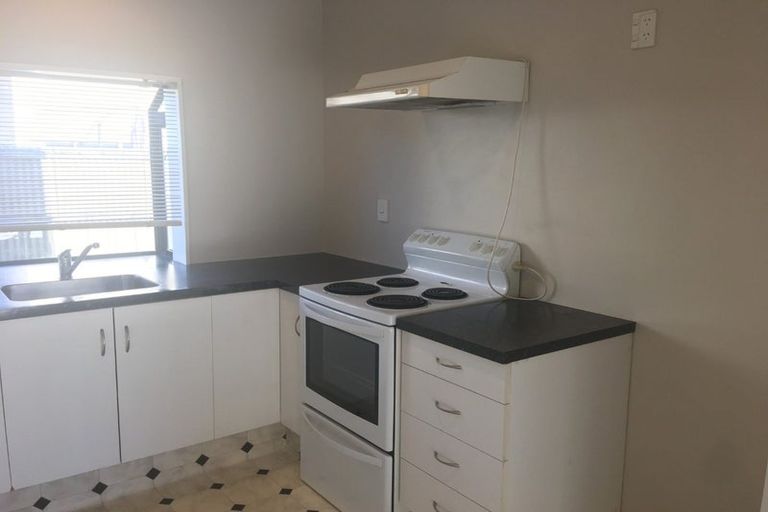 Photo of property in 6/34 Somerset Crescent, Spreydon, Christchurch, 8024