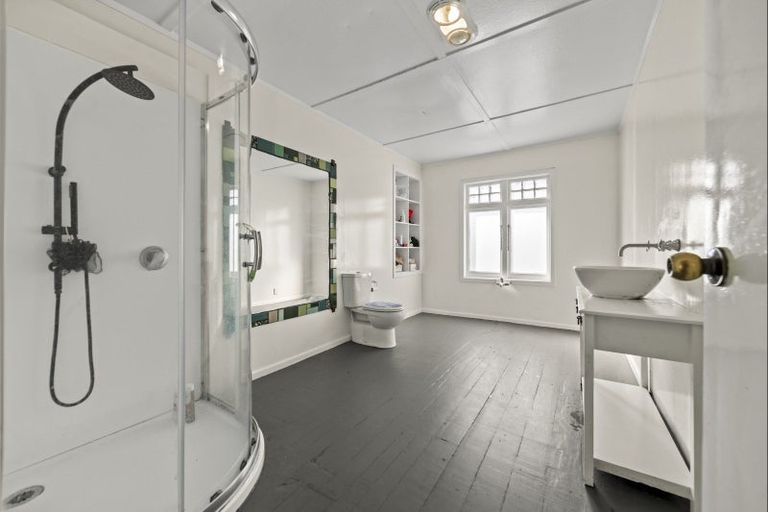 Photo of property in 2 Achilles Drive, Taihape, 4720