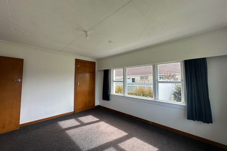 Photo of property in 114 Park Street, Winton, 9720