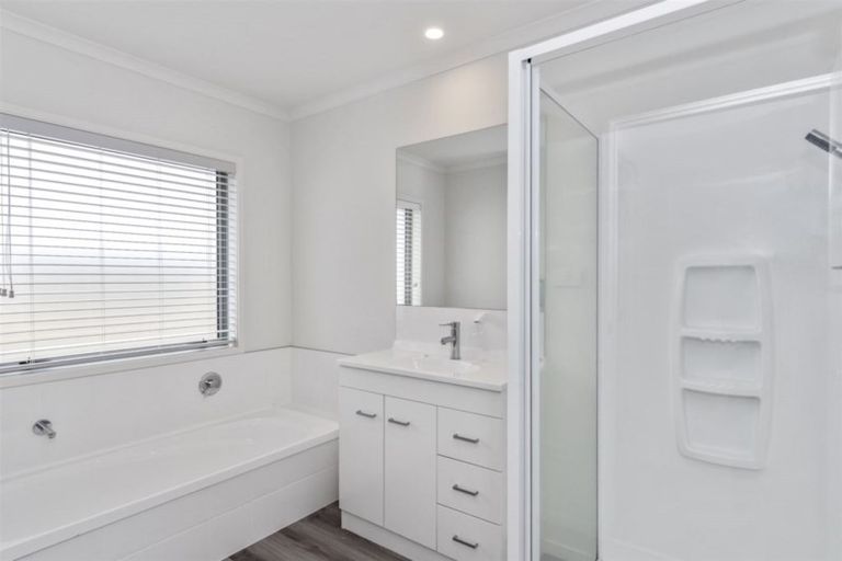 Photo of property in 23 Oka Street, Papamoa Beach, Papamoa, 3118