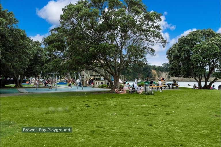 Photo of property in 55 Glencoe Road, Browns Bay, Auckland, 0630