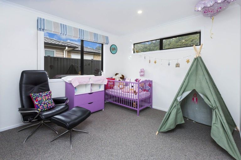 Photo of property in 11 Buddle Road, Wallaceville, Upper Hutt, 5018