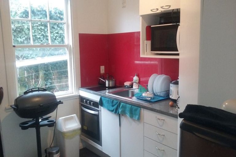 Photo of property in 44 Dr Taylor Terrace, Johnsonville, Wellington, 6037