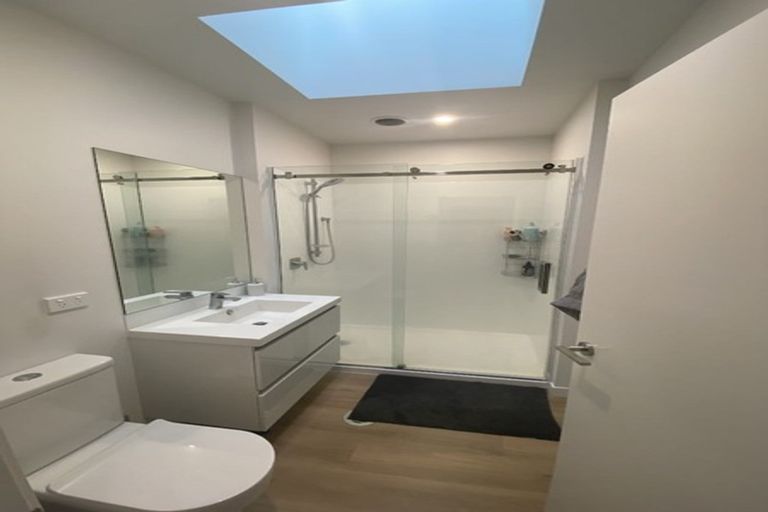 Photo of property in 14u2 Mitcham Avenue, Forest Lake, Hamilton, 3200